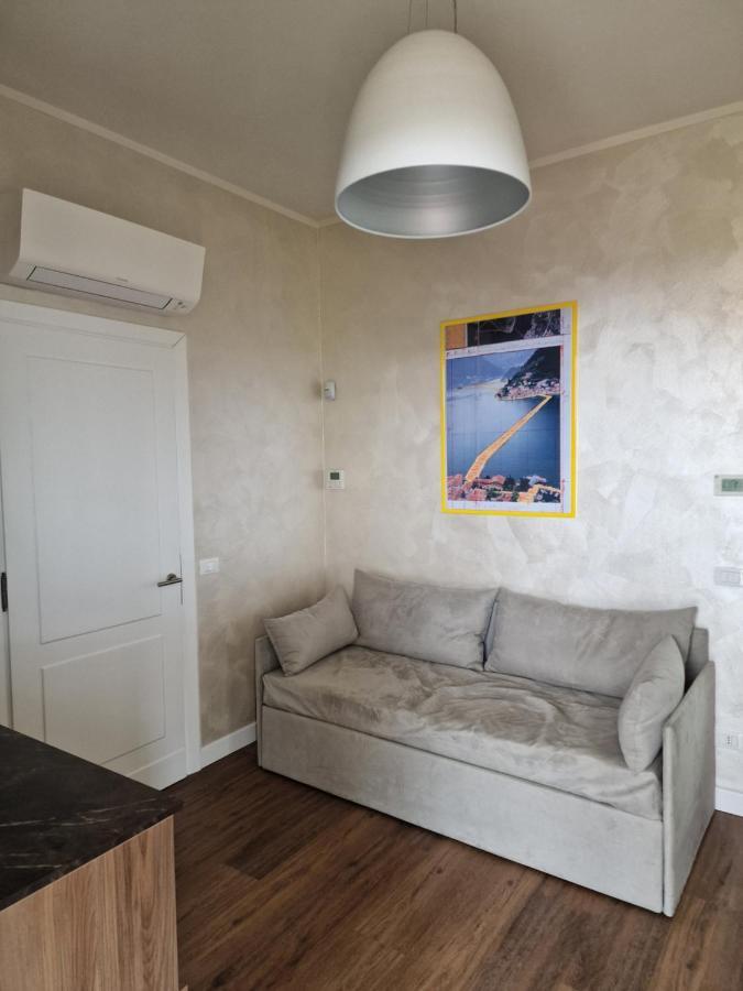 B&B A Due Passi Dal Lago Adro Εξωτερικό φωτογραφία